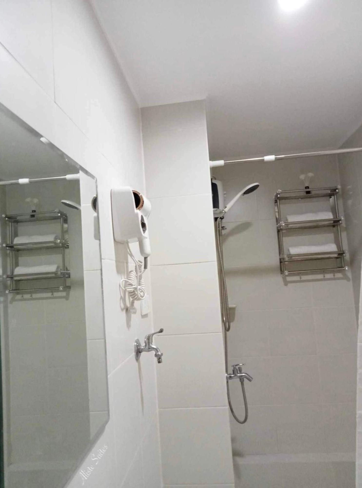 Aliste Suites Marina Spatial Dumaguete City Exterior photo