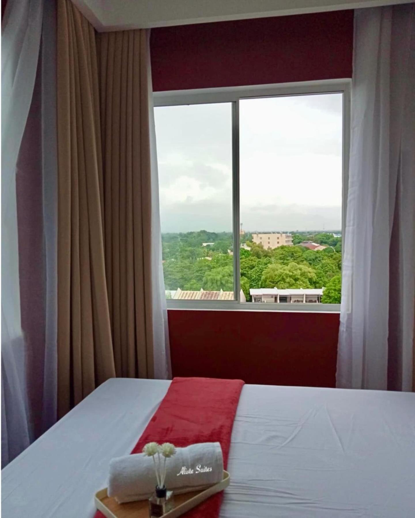 Aliste Suites Marina Spatial Dumaguete City Exterior photo
