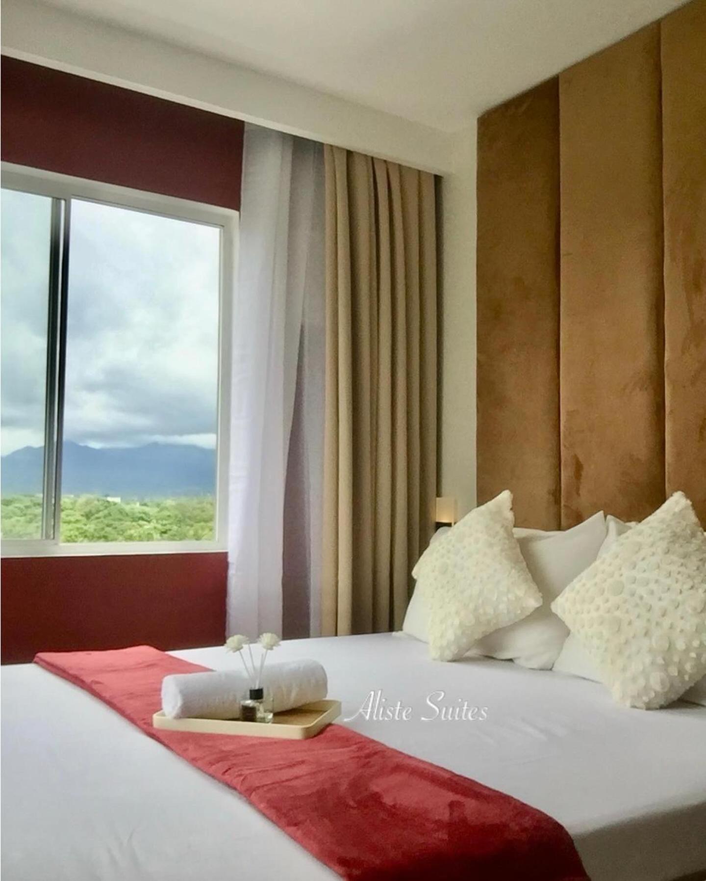 Aliste Suites Marina Spatial Dumaguete City Exterior photo